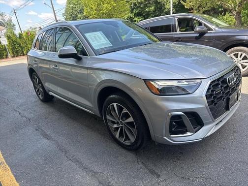 2022 Audi Q5 Premium Plus 45 TFSI S line quattro S tronic