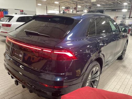 2025 Audi Q8 Premium Plus 55 TFSI quattro