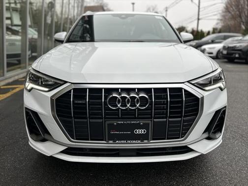 2022 Audi Q3 Premium Plus 45 TFSI S line quattro Tiptronic