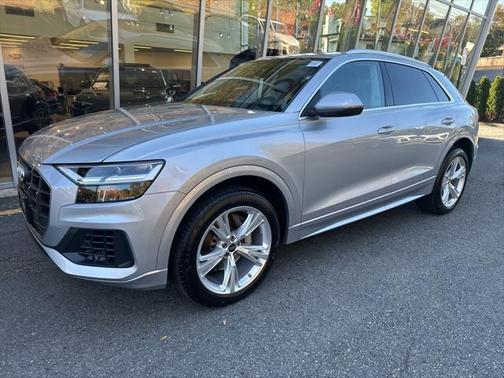 2022 Audi Q8 Premium 55 TFSI quattro Tiptronic
