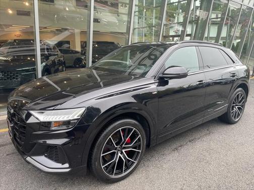 2021 Audi Q8 Prestige 55 TFSI quattro Tiptronic