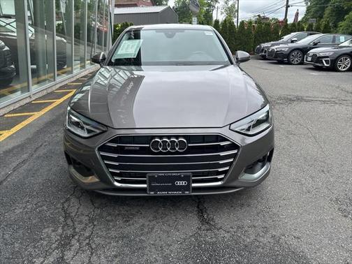 2021 Audi A4 Premium 40 TFSI quattro S tronic