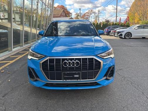 2023 Audi Q3 Premium Plus 45 TFSI S line quattro Tiptronic
