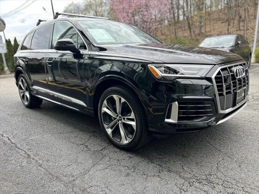 2022 Audi Q7 Premium Plus 55 TFSI quattro Tiptronic