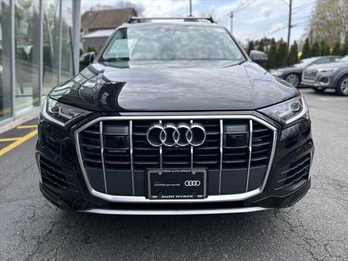 2022 Audi Q7 Premium Plus 55 TFSI quattro Tiptronic