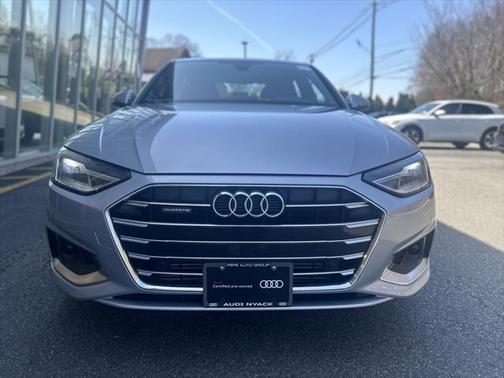 2021 Audi A4 Premium 40 TFSI quattro S tronic