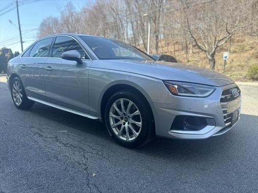 2021 Audi A4 Premium 40 TFSI quattro S tronic