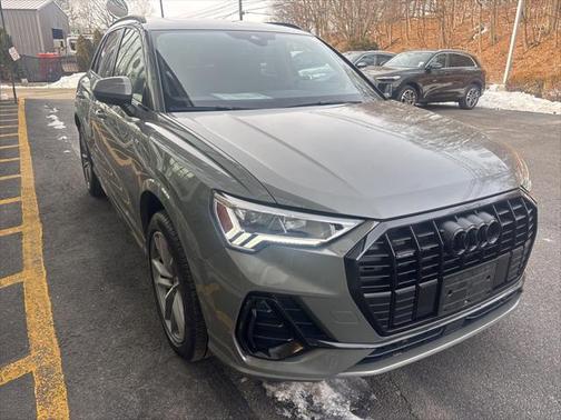 2025 Audi Q3 Premium 45 TFSI S line quattro Tiptronic