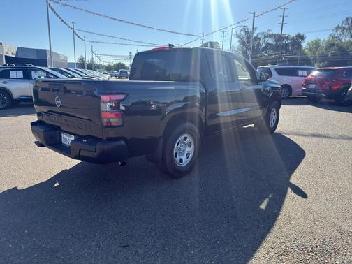 Super Black 2023 Nissan Frontier S