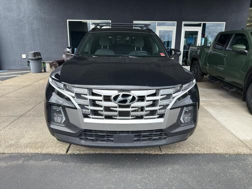 Phantom Black 2023 Hyundai SANTA CRUZ SEL Premium