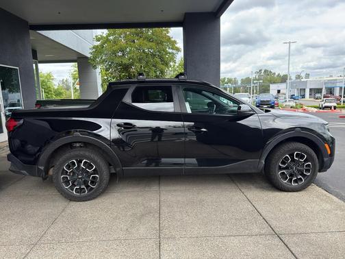 Phantom Black 2023 Hyundai SANTA CRUZ SEL Premium