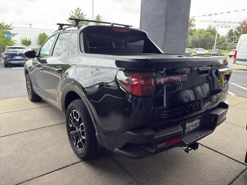 Phantom Black 2023 Hyundai SANTA CRUZ SEL Premium