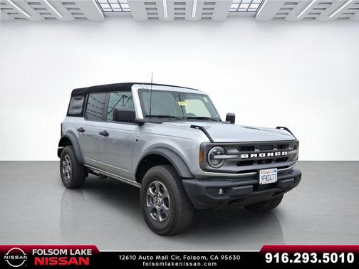 Iconic Silver Metallic 2023 Ford Bronco Big Bend
