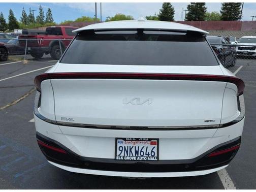 Snow White Pearl 2024 Kia EV6 GT-Line