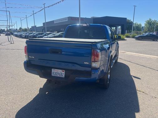 Blazing Blue Pearl 2017 Toyota Tacoma Limited