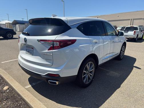 Platinum White Pearl 2022 Acura RDX Technology Package