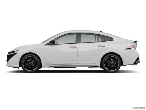 Aspen White Tricoat 2026 Nissan Sentra SL