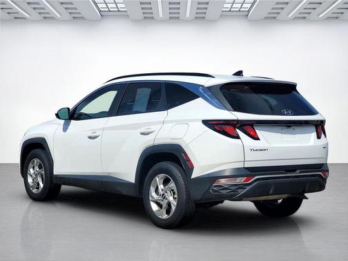 White Pearl 2024 Hyundai TUCSON SEL
