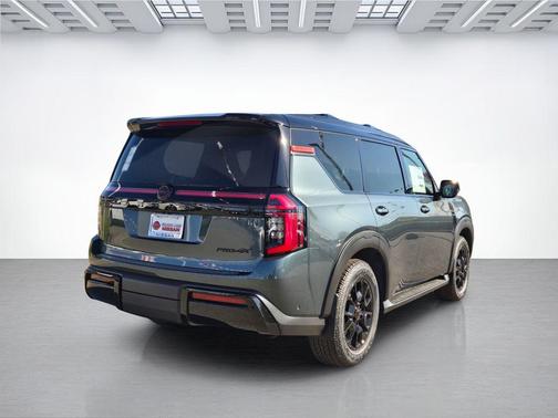 Alpine Metallic/Super Black 2026 Nissan Armada PRO-4X