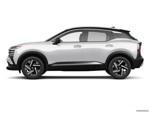 Aspen White Tricoat/Super Black 2026 Nissan Kicks SV