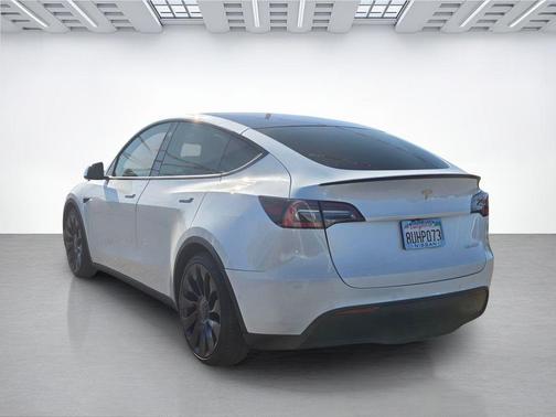 Pearl White Multi-Coat 2021 Tesla Model Y Performance Dual Motor All-Wheel Drive