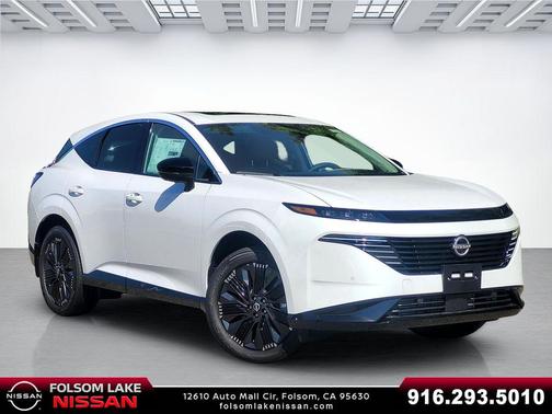 Everest White Pearl Tricoat 2026 Nissan Murano Platinum