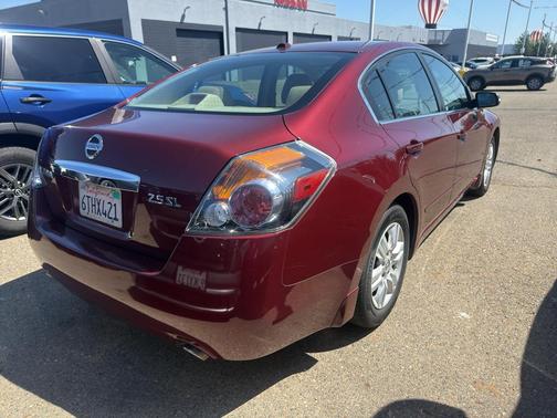 Tuscan Sun Metallic 2011 Nissan Altima 2.5 SL