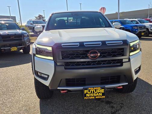 Glacier White 2026 Nissan Frontier PRO-4X