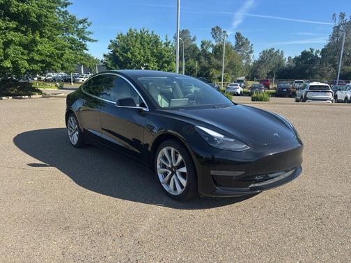 Solid Black 2019 Tesla Model 3 Standard Range Plus