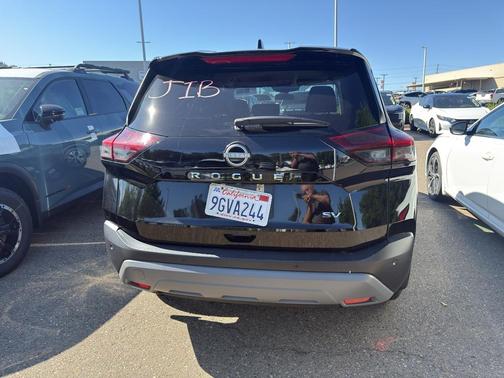 Super Black 2023 Nissan Rogue SV