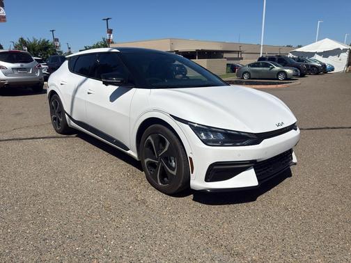 Snow White Pearl 2023 Kia EV6 GT-Line