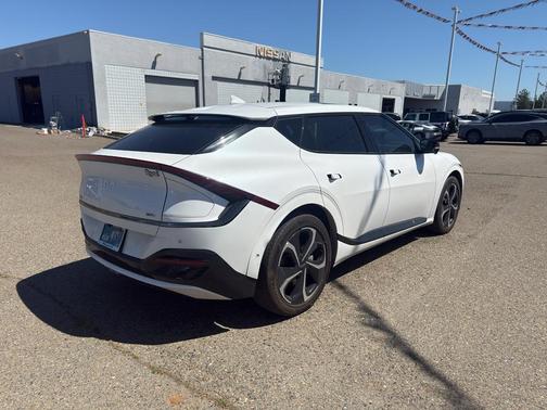 Snow White Pearl 2023 Kia EV6 GT-Line