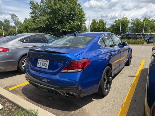 Mallorca Blue 2019 Genesis G70 3.3T Advanced