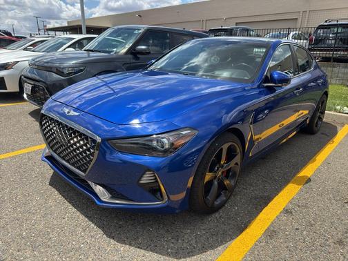 Mallorca Blue 2019 Genesis G70 3.3T Advanced