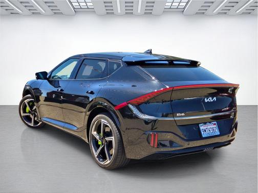 Aurora Black Pearl 2023 Kia EV6 GT