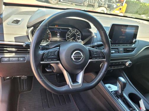 Scarlet Ember Tintcoat 2020 Nissan Altima SR FWD