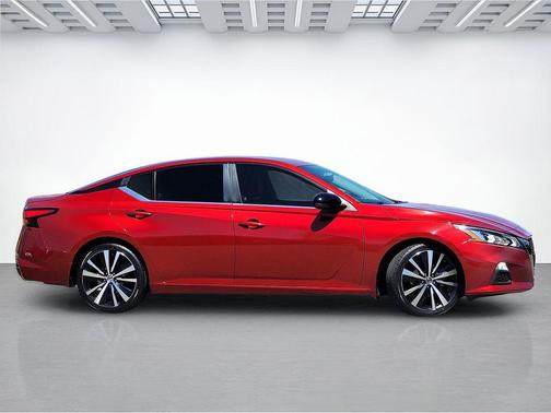 Scarlet Ember Tintcoat 2020 Nissan Altima SR FWD