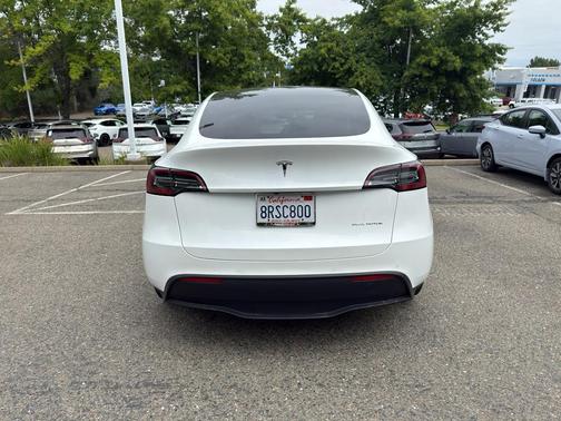 Pearl White Multi-Coat 2020 Tesla Model Y Long Range Dual Motor All-Wheel Drive