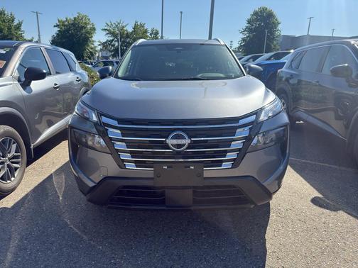 Gun Metallic 2024 Nissan Rogue SV