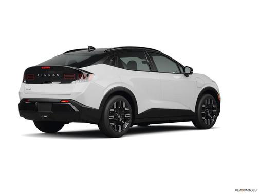 Everest White Pearl Tricoat/Black 2026 Nissan Leaf PLATINUM+