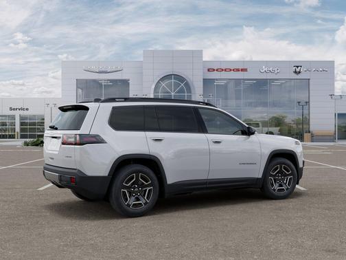 Bright White Clearcoat 2026 Jeep Cherokee Laredo 4x4