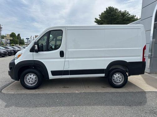 Bright White Clearcoat 2023 RAM ProMaster 1500 Low Roof