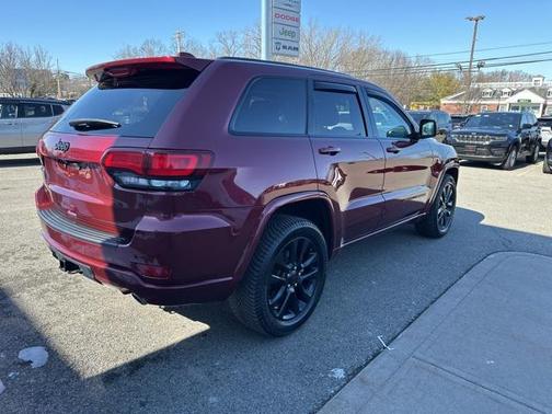 2021 Jeep Grand Cherokee Laredo