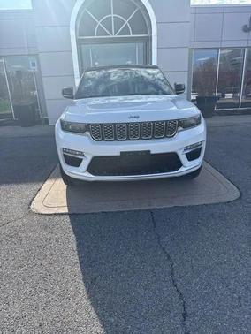 2022 Jeep Grand Cherokee Summit 4x4