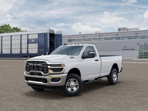 Bright White Clearcoat 2026 RAM 2500 Tradesman Regular Cab 4x4 8' Box
