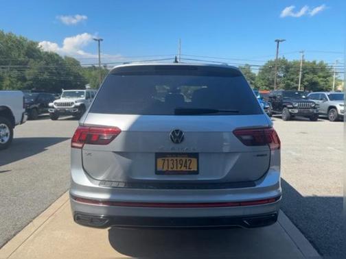 2023 Volkswagen Tiguan 2.0T SE R-Line Black 4MOTION