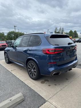 2020 BMW X5 M50i
