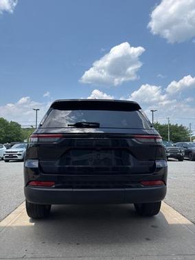 2023 Jeep Grand Cherokee Limited X