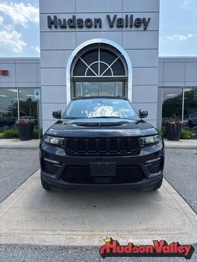 2023 Jeep Grand Cherokee Limited X