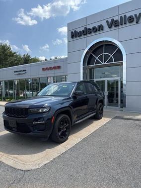 2023 Jeep Grand Cherokee Limited X